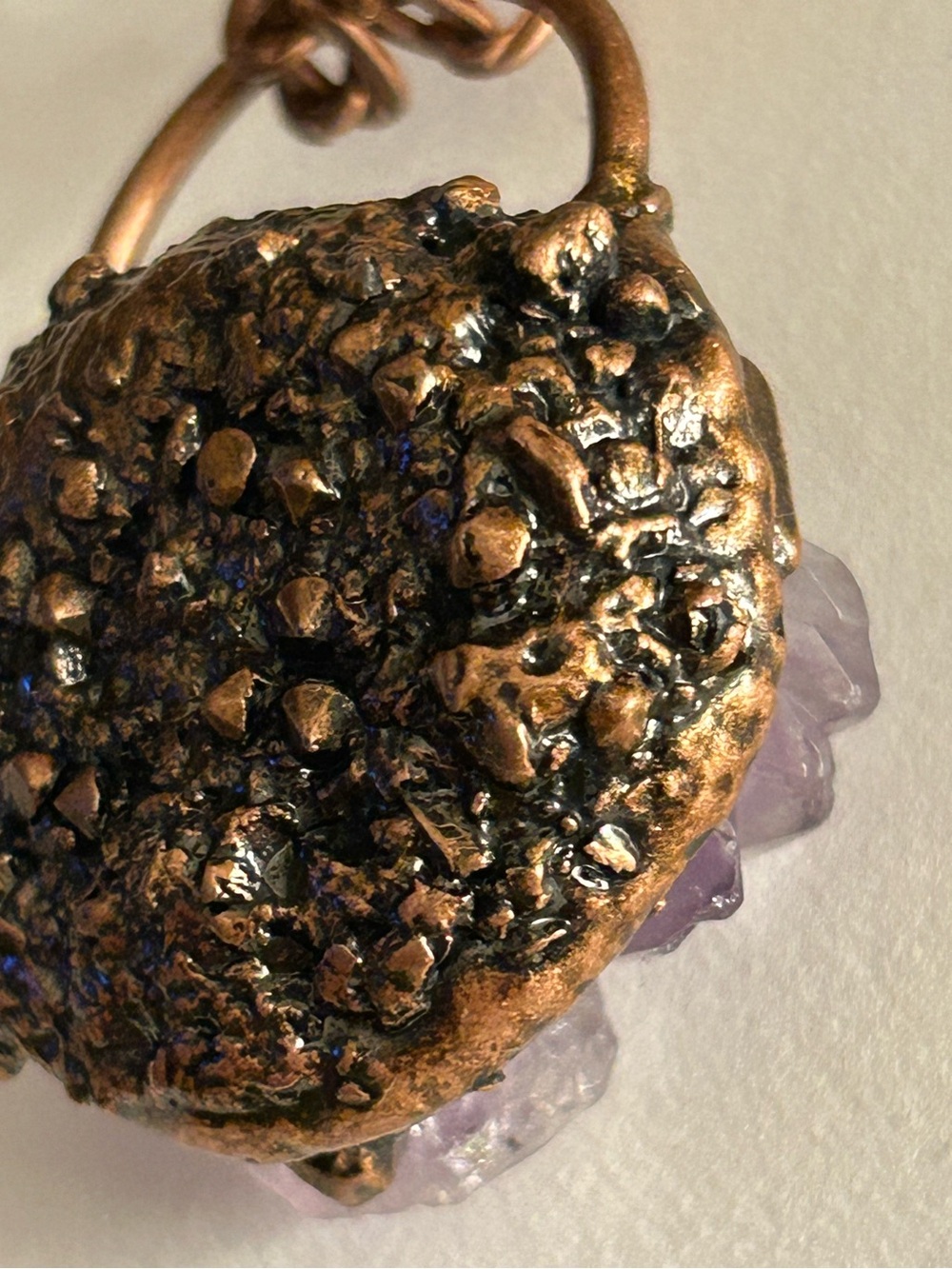 NWOT Necklace Artisan Amethyst crystals, Brutalist copper sculpture, chain - Picture 6 of 12